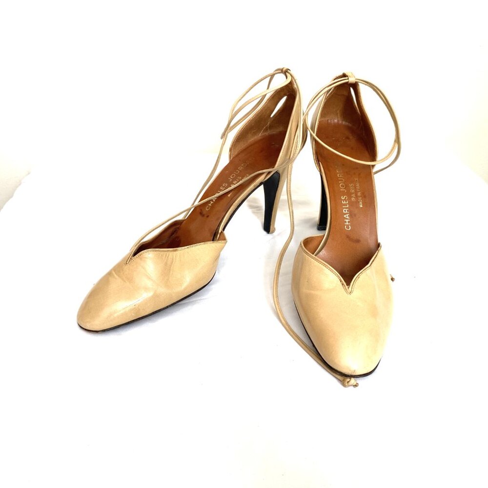 Charles Jourdan Beige/Tan Heels